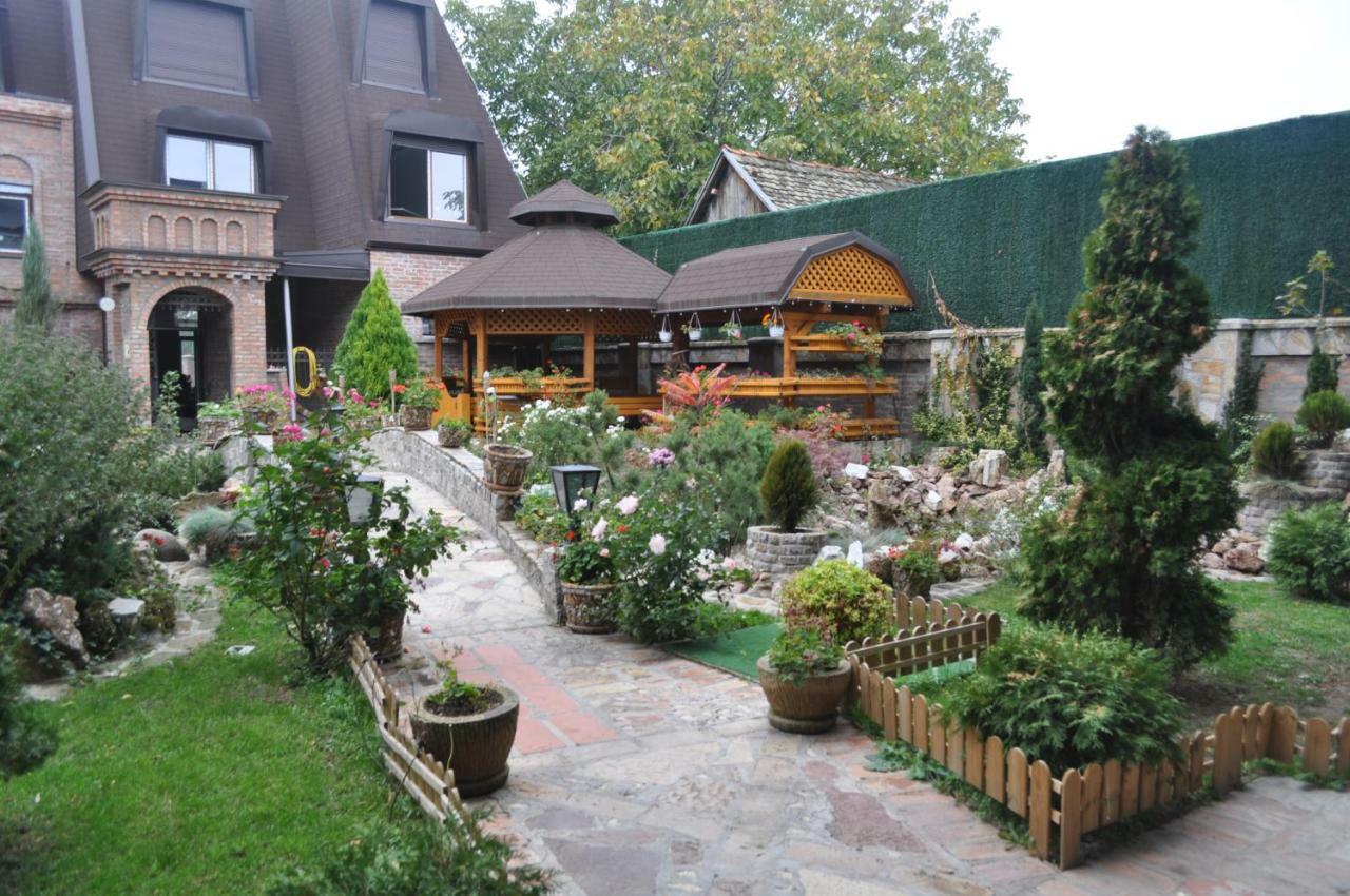 Каштел Pancevo Ξενοδοχείο Εξωτερικό φωτογραφία